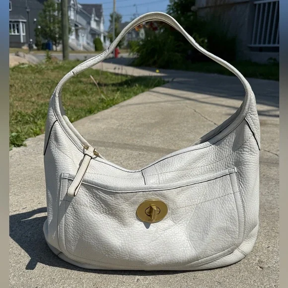 Coach | Bags | Vintage Coach Ergo Hobo Bag In White Pebbled